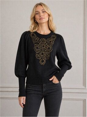 LN STELLA PARDO PARIS $795 Black Alpaca Gold 3D Flowers M Medium